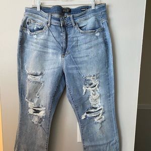 Judy Blue boyfriend fit “lucky charms” jeans size 18w